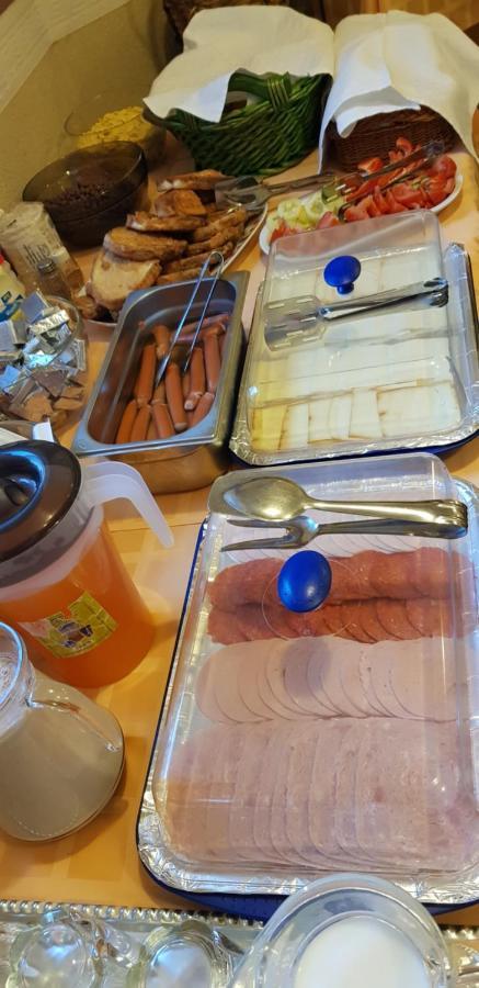 Kalman Panzio Bed & Breakfast Сегед Екстериор снимка