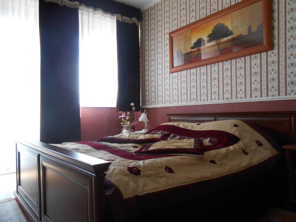 Kalman Panzio Bed & Breakfast Сегед Екстериор снимка