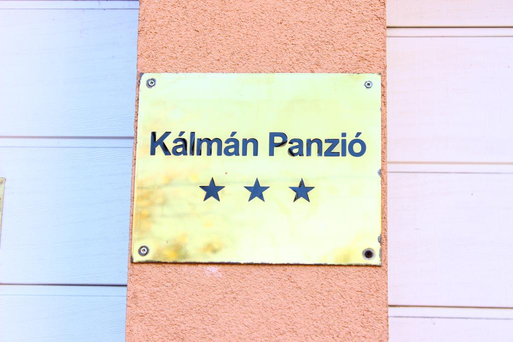 Kalman Panzio Bed & Breakfast Сегед Екстериор снимка